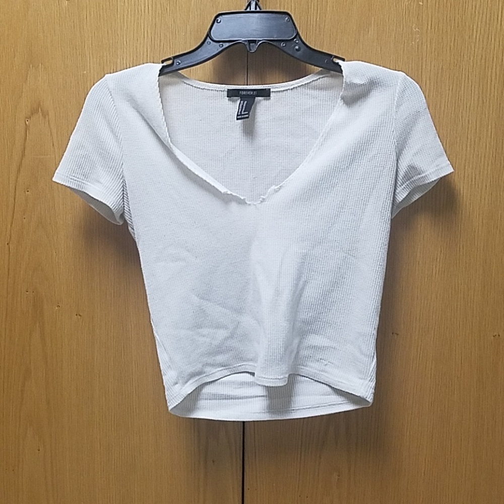 Low Cut Crop Top